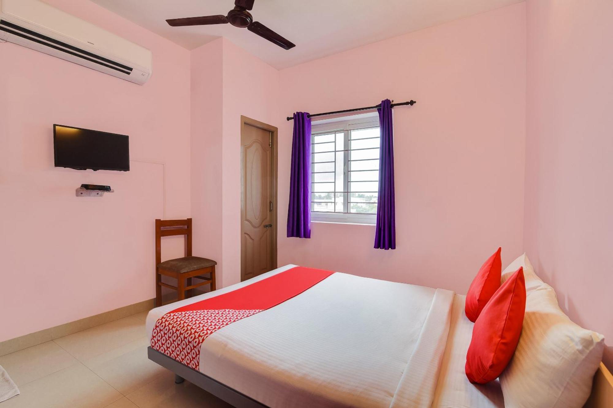 Oyo Flagship Lotus Lakeview Apartments Singānallūr Exterior foto
